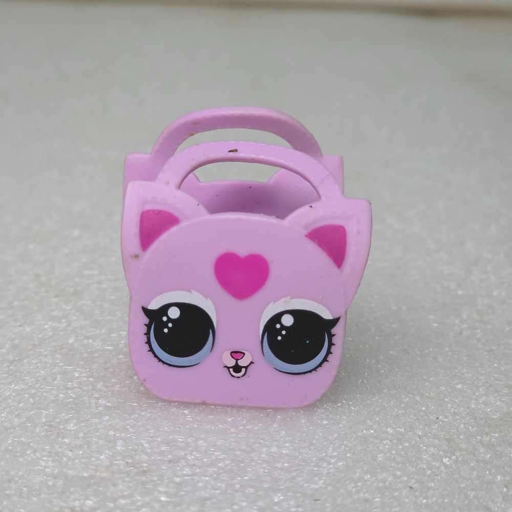 L.O.L. Ooh La La Baby Surprise Lil Kitty Queen pink cat tote bag doll toy 1.5"